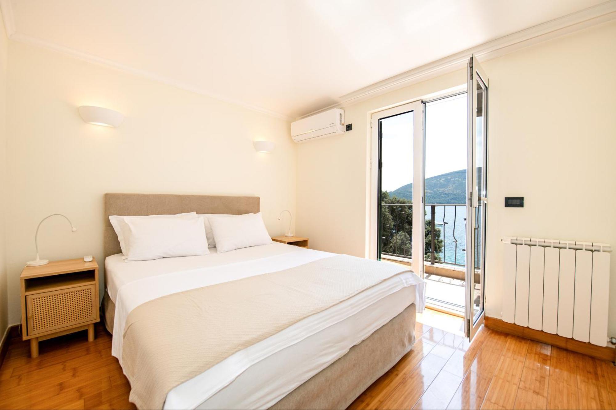 Boka Apartment 1 Herceg Novi Esterno foto