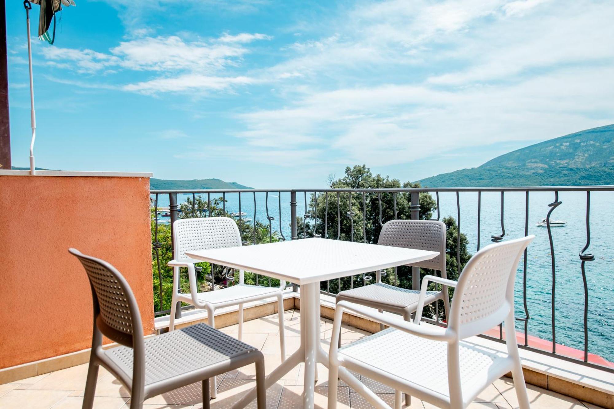 Boka Apartment 1 Herceg Novi Esterno foto